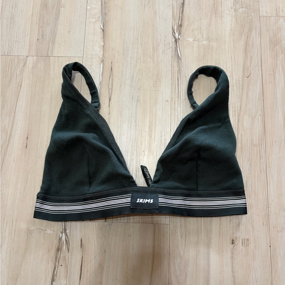 SKIMS Bra- Size M